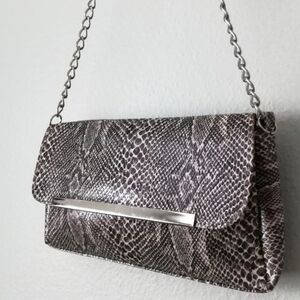 Bijoux Terner Snakeskin Print Clutch/Shoulder Bag